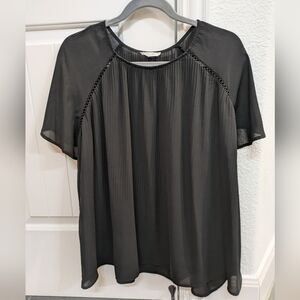 Drapey Black Short Sleeve Blouse